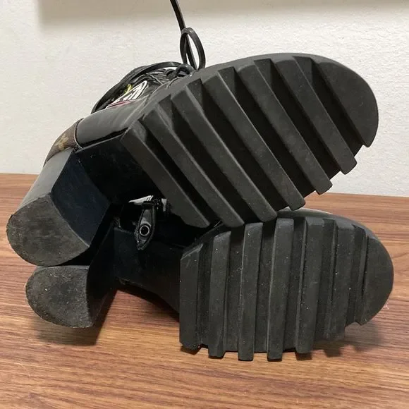 Star Trail Black Patent Leather Ankle Boot with Colorful Patches. Size 37. - Picture 6 of 7